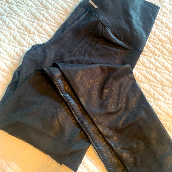 Aerie faux leather leggings
